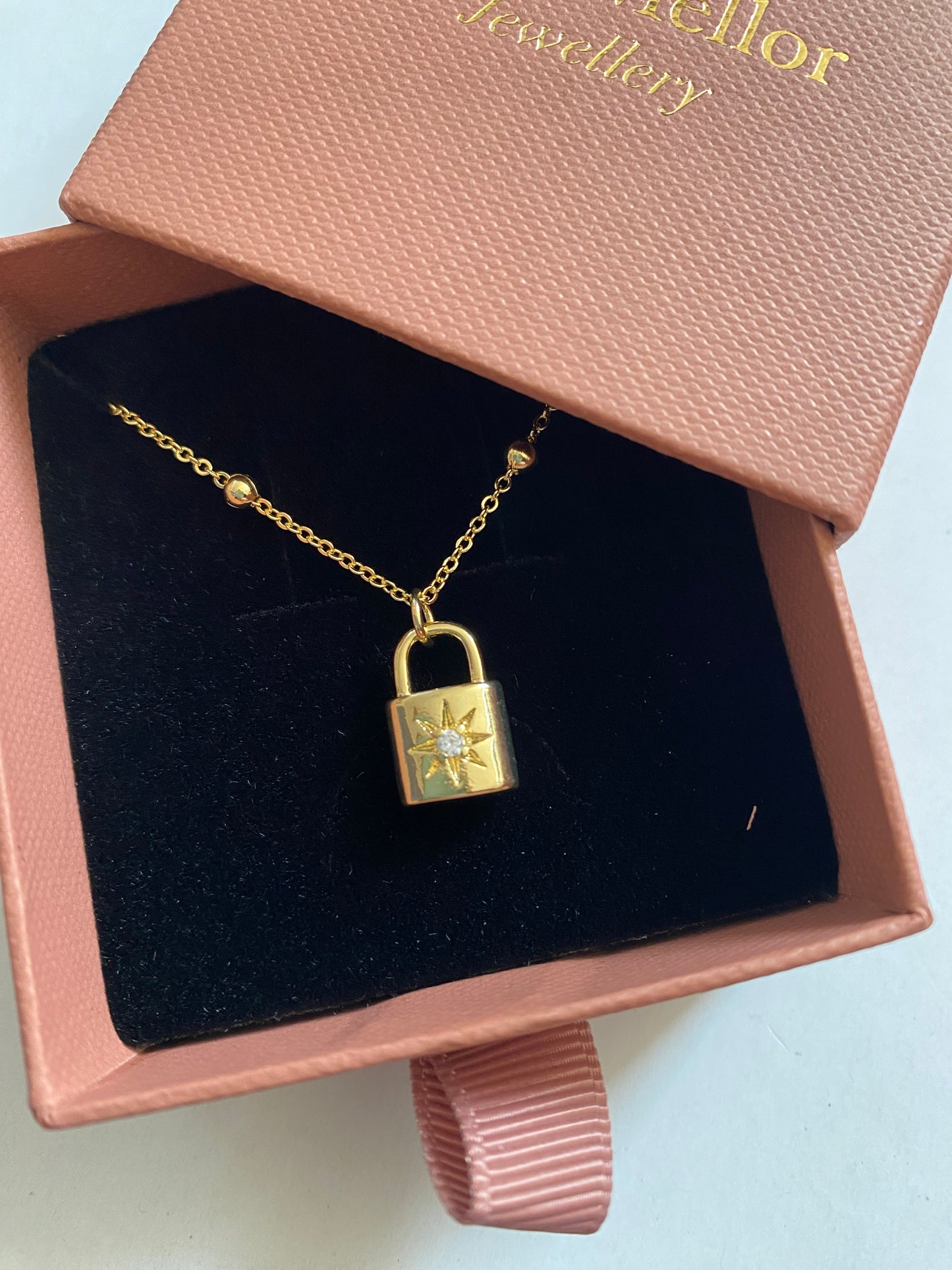 Padlock necklace